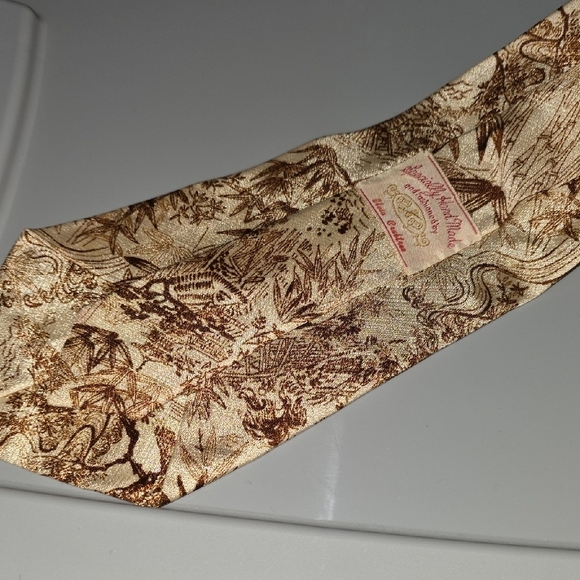 (J28) Handmade Classic Beige and Brown Men's Tie - Picture 4 of 4